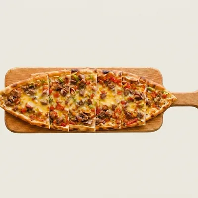 Kuşbaşılı Kaşarlı Pide